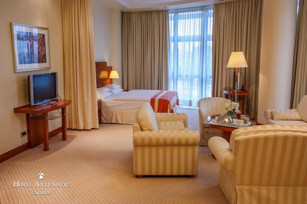 Antunovic Hotel 4*