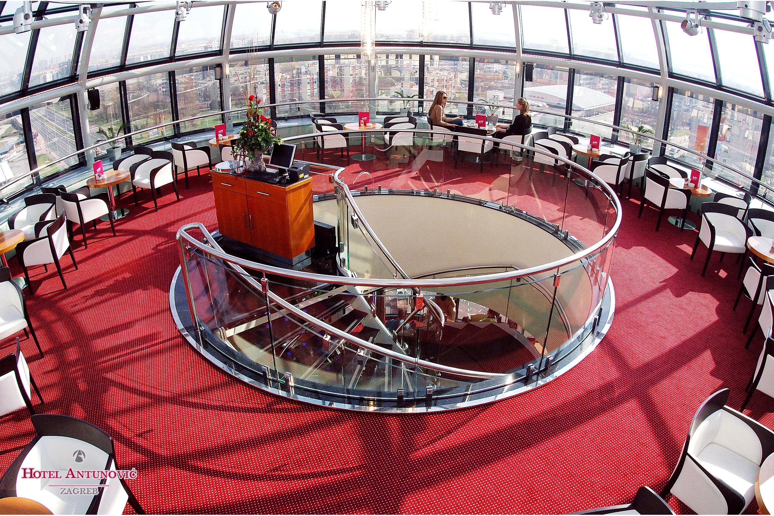 Antunovic Hotel 4*
