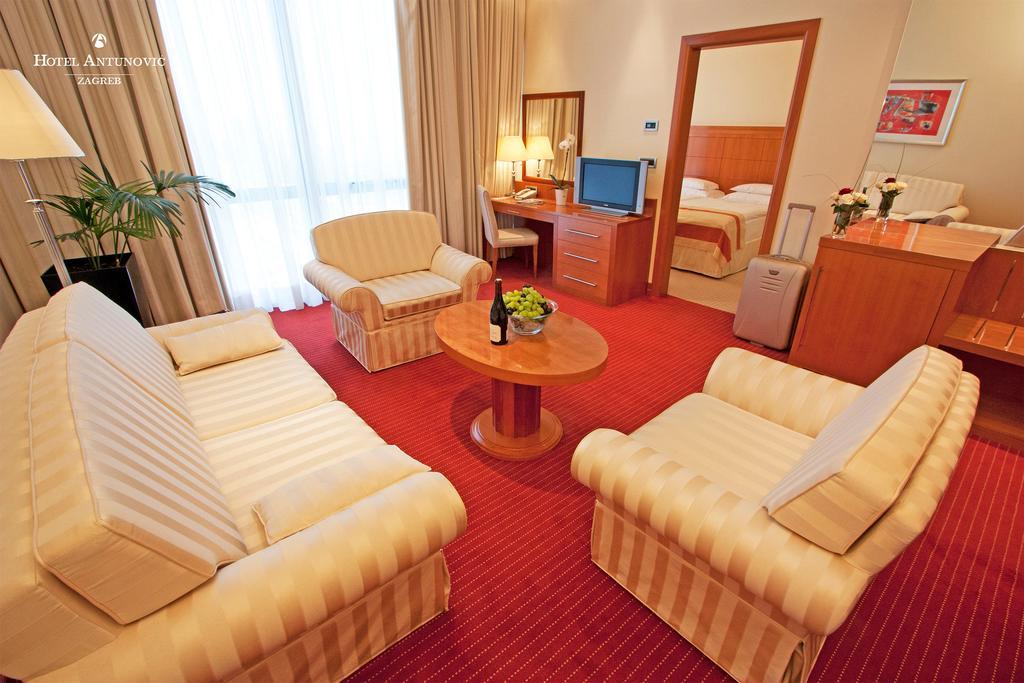 Antunovic Hotel